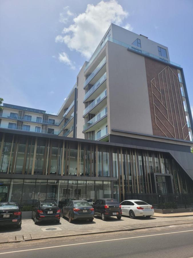 Rt Properties @ The Lennox Airport Residential Accra Buitenkant foto